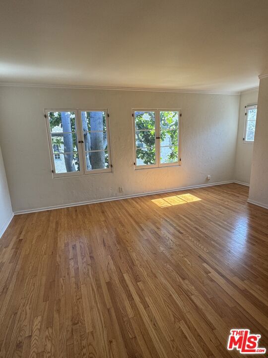 7917 Norton Avenue, West Hollywood CA: https://media.crmls.org/mediaz/30b91c57-1ce8-4eec-b9cc-e7c5771ab3c9.jpg