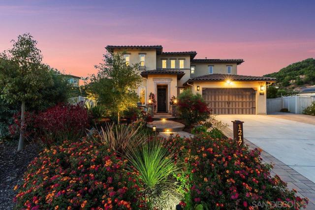 1217 Stockton Pl, Escondido CA: https://media.crmls.org/mediaz/30b9bc44-bf42-43b4-8e7d-d86a5c7a657f.jpg