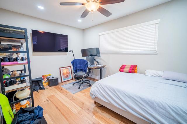 25 Adeline Drive, Walnut Creek CA: https://media.crmls.org/mediaz/30ba10f8-c9cb-44d7-80a8-0911ccff9631.jpg
