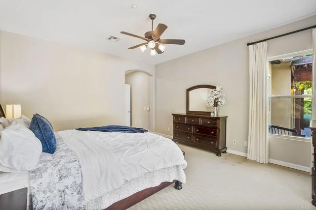 Detail Gallery Image 33 of 68 For 14773 via Bettona, San Diego,  CA 92127 - 4 Beds | 4/1 Baths