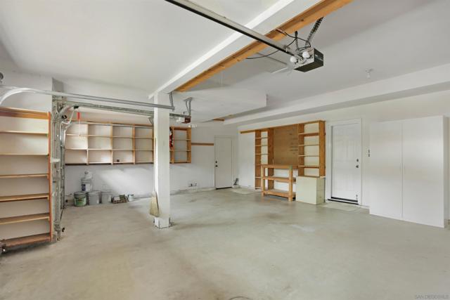 1413 Branta, Carlsbad CA: https://media.crmls.org/mediaz/30bb37e4-6f97-402f-9e21-7dd7fe0a0acc.jpg