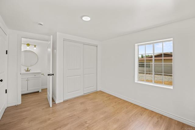 Detail Gallery Image 12 of 33 For 7080 Valley Way, Jurupa Valley,  CA 92509 - 3 Beds | 2 Baths