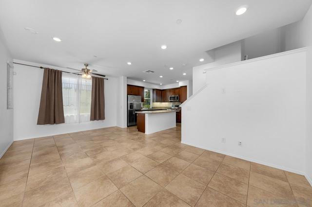2770 Sparta Rd, Chula Vista CA: https://media.crmls.org/mediaz/30bb6799-1863-4c10-86df-6d08057eb9f8.jpg