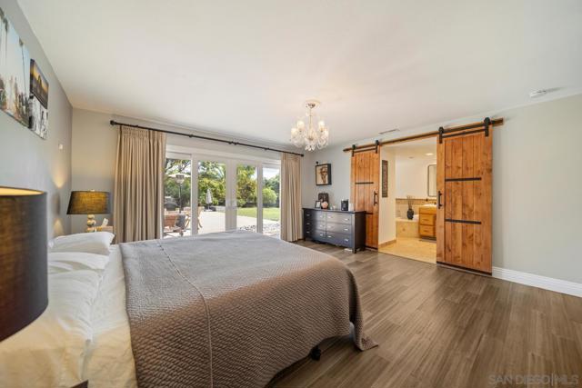 1654 Palomino Ln, Escondido CA: https://media.crmls.org/mediaz/30bc0e4f-93f2-4ac7-8caa-8f458a69dd94.jpg