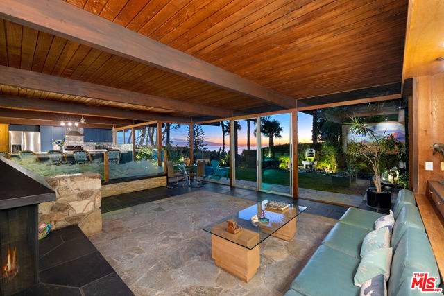 Drew Fenton | 27058 Sea Vista Drive Malibu CA | MLS: 6875395