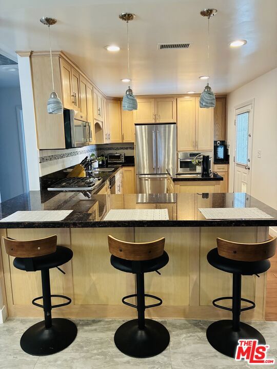 4938 Imlay Avenue, Culver City CA: https://media.crmls.org/mediaz/30bd9dc5-5183-4e1d-8291-1db3af2b8d37.jpg