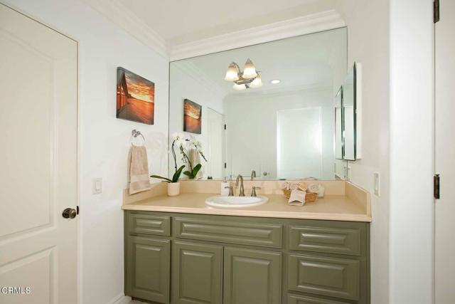 Detail Gallery Image 46 of 58 For 1336 Sugar Loaf Dr, La Canada Flintridge,  CA 91011 - 5 Beds | 4/1 Baths