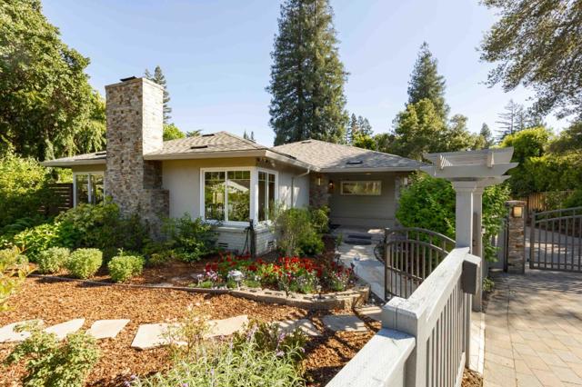 86 Rittenhouse Avenue, Atherton CA: https://media.crmls.org/mediaz/30bf8c78-658c-479e-b860-f7041c442b4b.jpg
