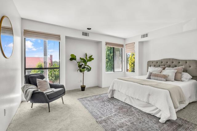 3112 North Mountain View Drive, San Diego CA: https://media.crmls.org/mediaz/30c057f2-1740-4152-9016-acb9fc64d878.jpg