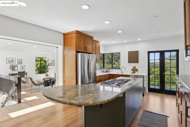 1127 Hillview RD, Berkeley CA: https://media.crmls.org/mediaz/30c23629-1e9c-4177-bc23-777115d3f552.jpg
