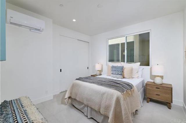 Detail Gallery Image 21 of 29 For 3901 Haines, San Diego,  CA 92109 - – Beds | – Baths