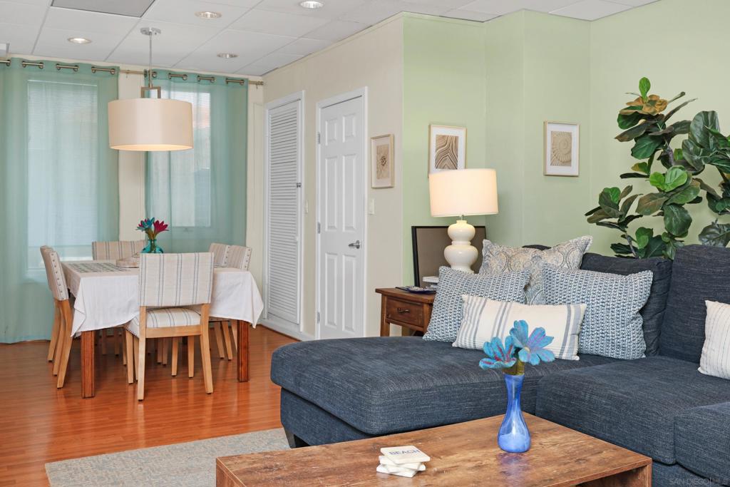 MLS #250037348SD image #37