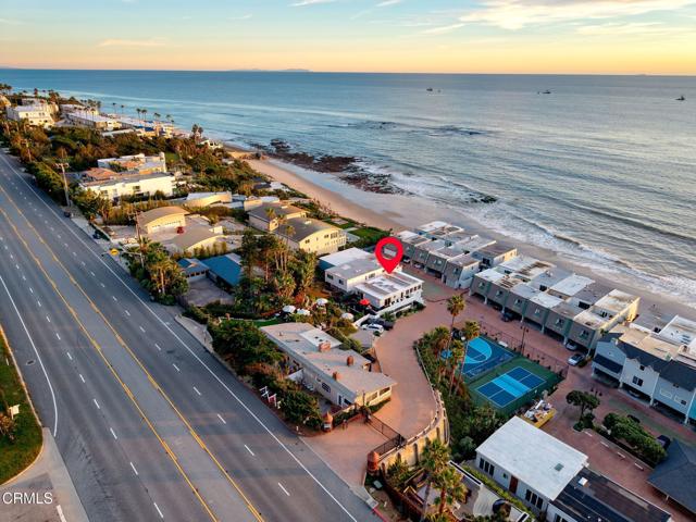 Detail Gallery Image 49 of 52 For 11770 Pacific Coast Hwy #U,  Malibu,  CA 90265 - 4 Beds | 4 Baths