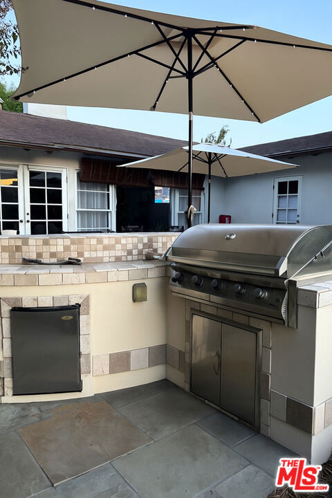22491 Domingo Road, Woodland Hills CA: https://media.crmls.org/mediaz/30c38f83-96c0-4a7d-a552-8f23169368fb.jpg