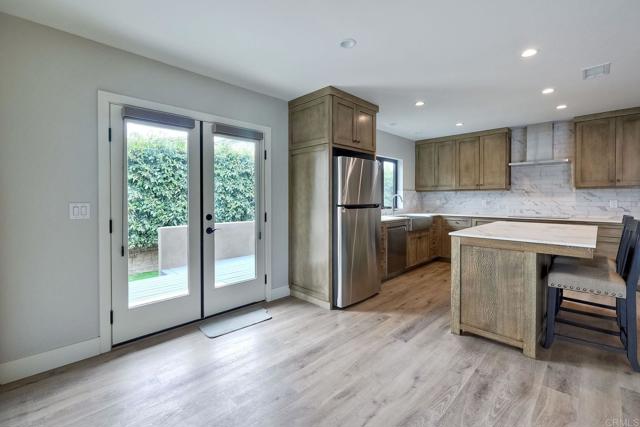 605 Morse Street, Oceanside CA: https://media.crmls.org/mediaz/30c61f5a-e96e-493c-bd21-0b6800e5aea0.jpg