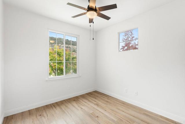 Detail Gallery Image 25 of 35 For 1048 Sunset Crossing Point, San Diego,  CA 92154 - 5 Beds | 3 Baths