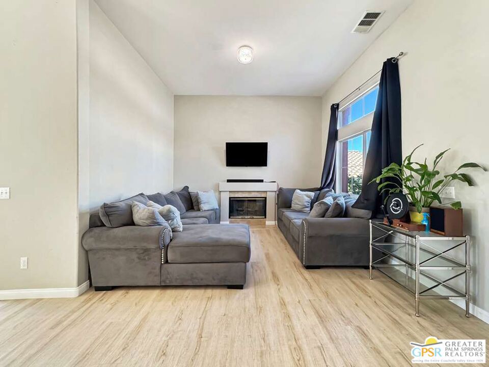 MLS #25617581PS image #8