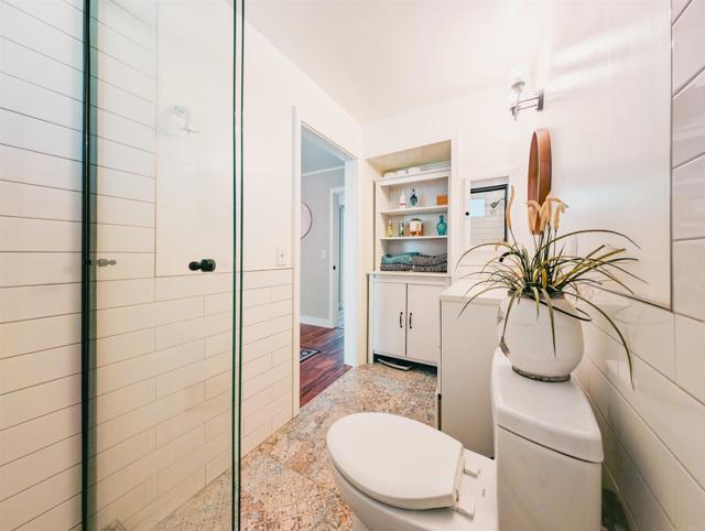 8635 La Butte Lane, Santee CA: https://media.crmls.org/mediaz/30c6ca43-cd84-464c-a3e7-3c1b6db7c47d.jpg