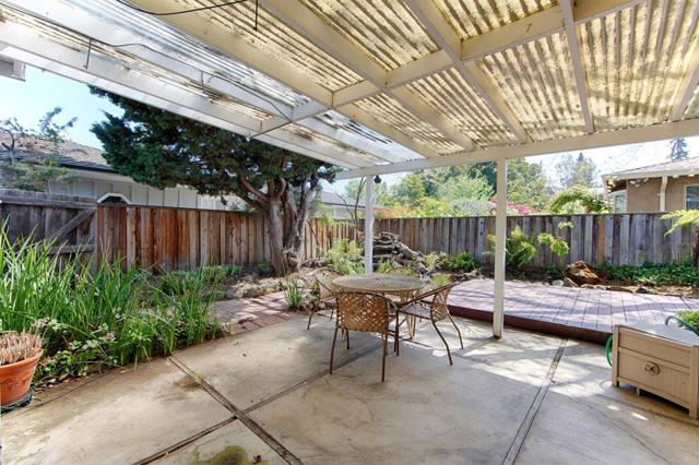 3810 Grove Avenue, Palo Alto CA: https://media.crmls.org/mediaz/30c732f6-8fa2-4921-9b76-cb57f7a44f75.jpg