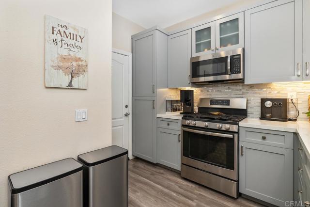 Detail Gallery Image 10 of 38 For 2131 Palo Alto Dr #108,  Chula Vista,  CA 91914 - 2 Beds | 2/1 Baths