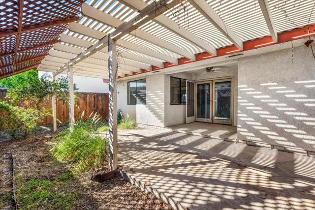 54180 Avenida Cortez, La Quinta CA: https://media.crmls.org/mediaz/30c863ab-8234-4c52-a568-c0de5c55165d.jpg