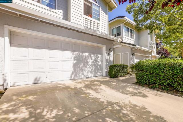 402 Gingerwood Ln, Danville, California 94506, 3 Bedrooms Bedrooms, ,2 BathroomsBathrooms,Townhouse,For Sale,Gingerwood Ln,41070296