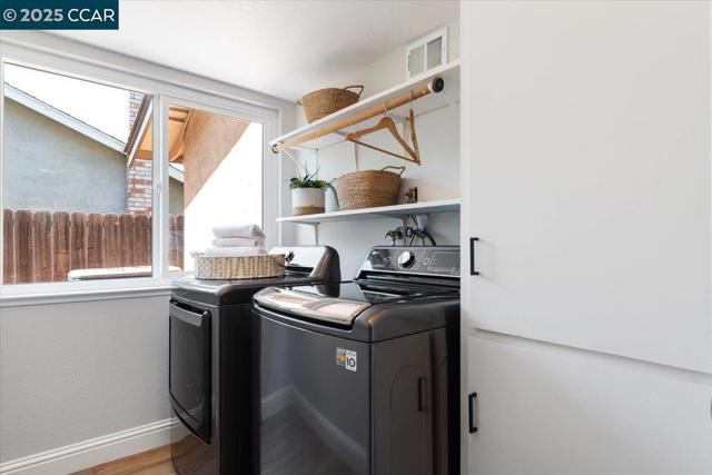 4536 Birch Bark Rd, Concord CA: https://media.crmls.org/mediaz/30cb04eb-d5e7-4ef2-b5d1-0b87b5ceaa5f.jpg