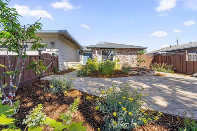 6110 Larios Way, San Jose CA: https://media.crmls.org/mediaz/30cb53c2-1fe2-4c03-a4ab-f161fbbe824a.jpg