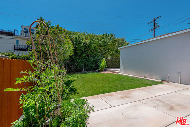 7501 Earldom Avenue photo 22