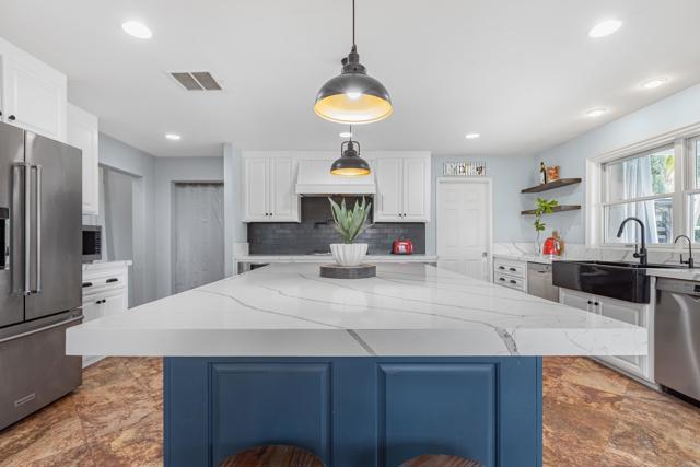 Detail Gallery Image 17 of 75 For 22053 Highland St, Wildomar,  CA 92595 - 5 Beds | 3/2 Baths