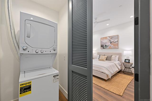 4079 1st Ave, San Diego CA: https://media.crmls.org/mediaz/30ce767d-9c98-4f26-8483-99afdd2b7044.jpg