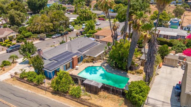 7701 Marie Avenue, La Mesa CA: https://media.crmls.org/mediaz/30cfd855-9eb9-4335-839b-d03bfd4e63d6.jpg