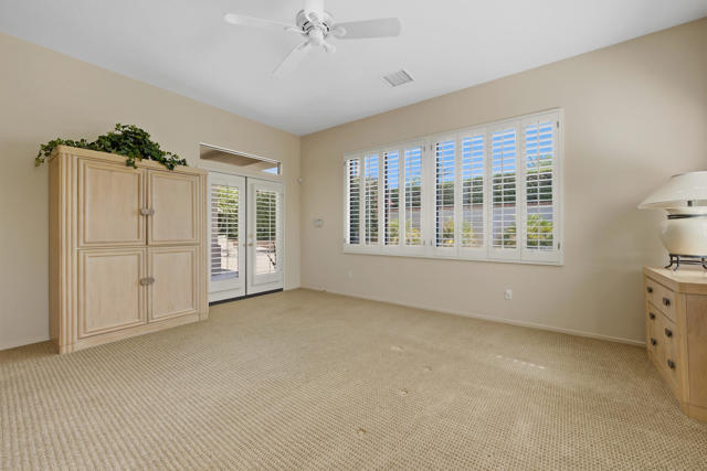 65 San Marino Circle, Rancho Mirage CA: https://media.crmls.org/mediaz/30d07efc-b55d-4483-84c5-a059ed3d2058.jpg