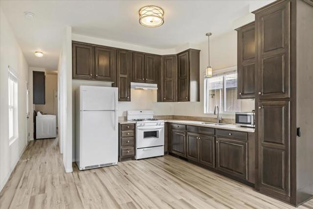 Image 4 of 26 For 1500 Virginia Place