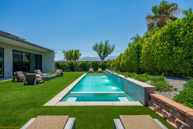 57965 Santo Thomas, La Quinta CA: https://media.crmls.org/mediaz/30d148aa-2e8a-446c-8d8f-670bcb34a766.jpg
