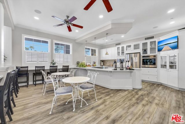 5611 Scharf Avenue, Fontana CA: https://media.crmls.org/mediaz/30d2266b-e4ce-42f5-bf1b-454096ada90f.jpg