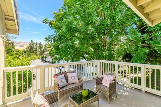 2712 Buena View Court, San Jose CA: https://media.crmls.org/mediaz/30d2948e-ec95-4814-a90e-ae8e1d08dd93.jpg