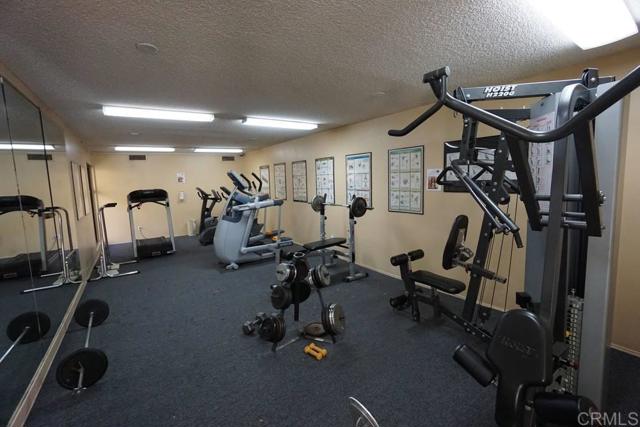 Detail Gallery Image 3 of 8 For 5966 Rancho Mission Rd #224,  San Diego,  CA 92108 - 1 Beds | 1 Baths