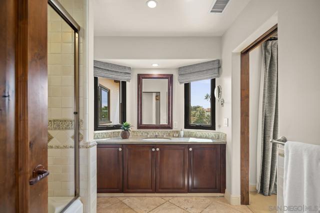 650 Glorietta Blvd, Coronado CA: https://media.crmls.org/mediaz/30d35a84-60c1-4fa7-93fd-a50dd7b5a3d9.jpg