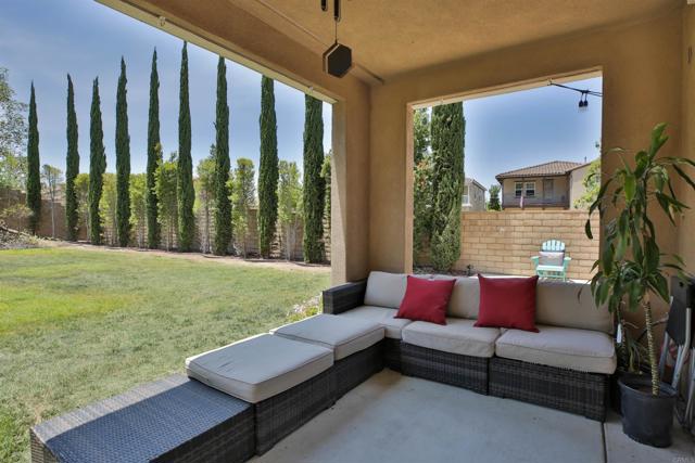 1932 Corte Cantanta, Chula Vista CA: https://media.crmls.org/mediaz/30d52e0f-7bca-4035-8f67-11b2b90d59d0.jpg