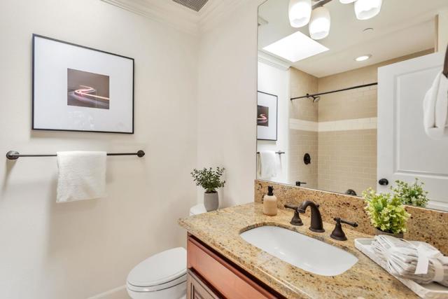 1601 Kentfield Avenue, Redwood City CA: https://media.crmls.org/mediaz/30d74704-5d18-41fb-acab-0320ab230f48.jpg