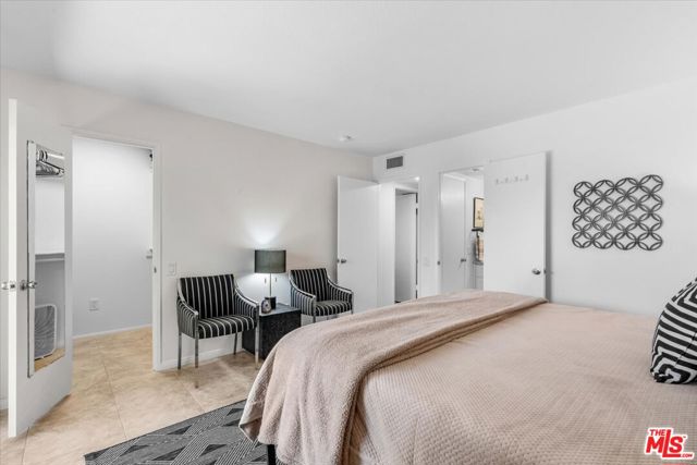 3072 Sunflower Circle, Palm Springs CA: https://media.crmls.org/mediaz/30d74a91-9a58-4eff-92bf-1a49188d2544.jpg