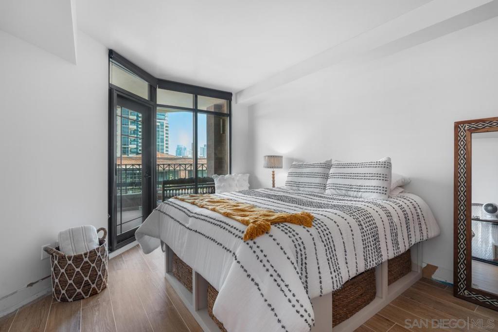 500 Harbor Dr. - photo 16