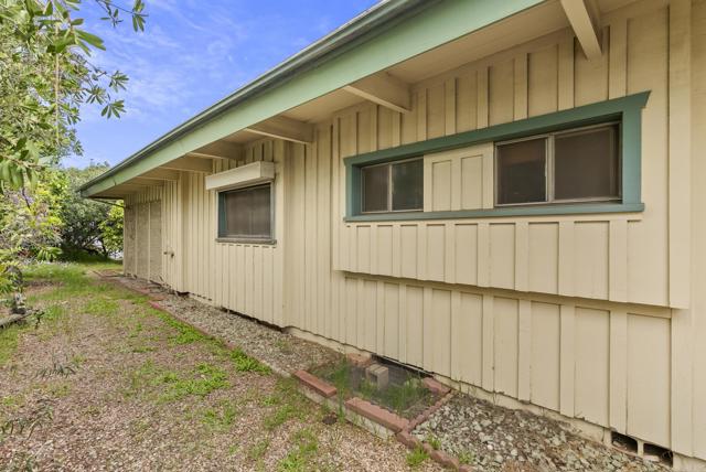 Detail Gallery Image 6 of 57 For 10850 2nd St, Santee,  CA 92071 - 3 Beds | 2 Baths