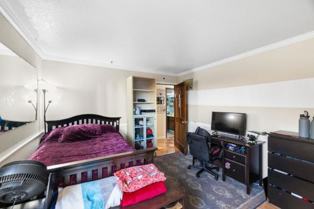 44500 Parkmeadow Drive, Fremont CA: https://media.crmls.org/mediaz/30d76c8c-0739-4970-b475-3479f1586e48.jpg