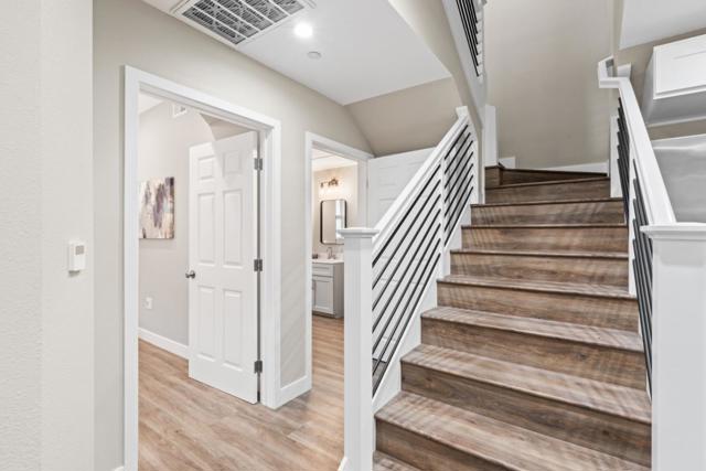 645 Baden Avenue, South San Francisco CA: https://media.crmls.org/mediaz/30d855df-df71-4814-9120-46b4db001242.jpg