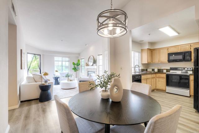 Detail Gallery Image 7 of 34 For 18674 Caminito Cantilena #242,  San Diego,  CA 92128 - 1 Beds | 1 Baths