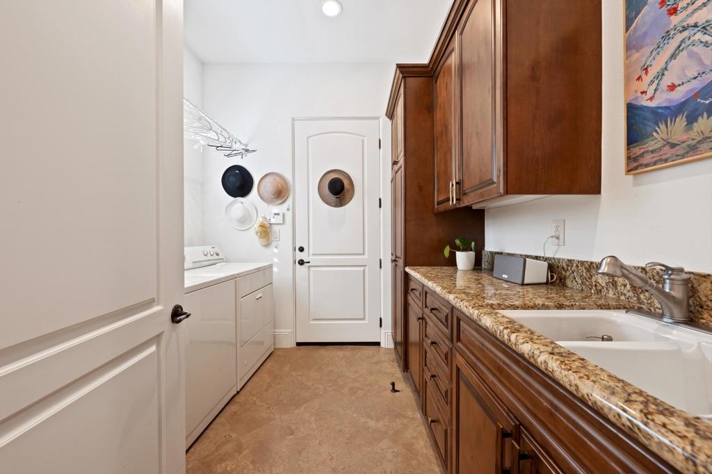 MLS #219136610DA image #31