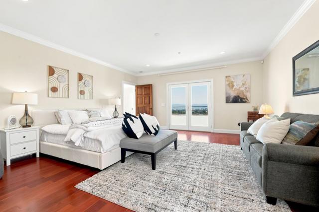 150 New Place Road, Hillsborough CA: https://media.crmls.org/mediaz/30db3864-bccb-468e-a86d-8ddf0007f070.jpg