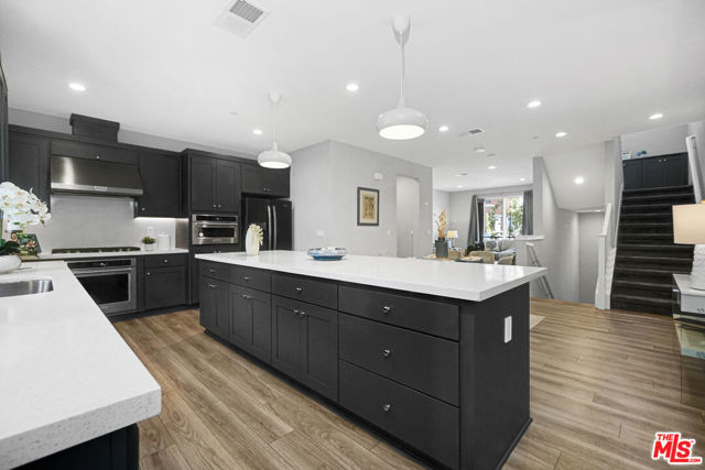 Photo #46: CL25599525 Listing: Photo #46